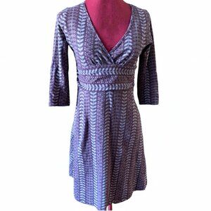 PANTAGONIA -  Purple Wrap-Style Dress - gray leaf print - Medium